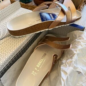 Birkenstock Mayari Rose Gold Sandals EU 39 | New with Box